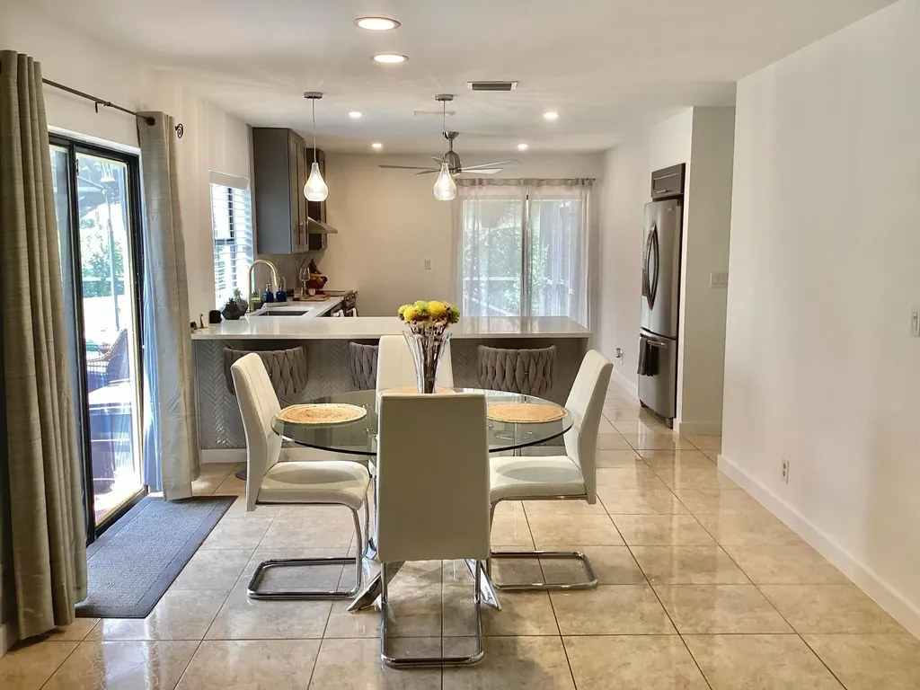 10496 Augusta Court Boca Raton FL 33498