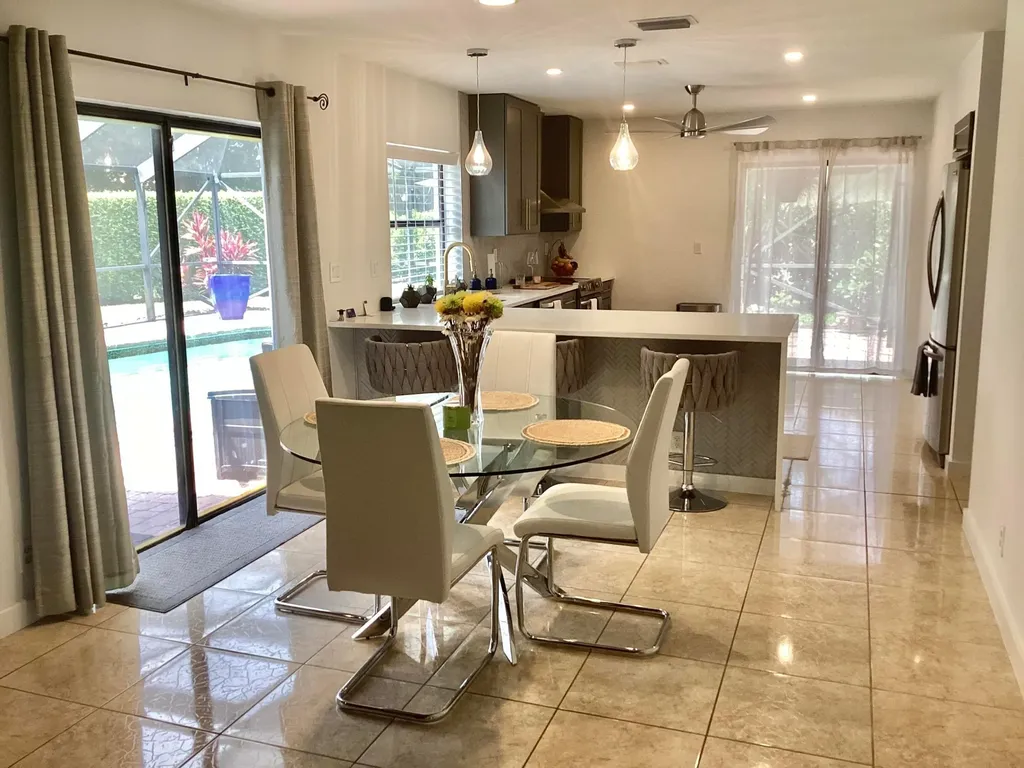 10496 Augusta Court Boca Raton FL 33498