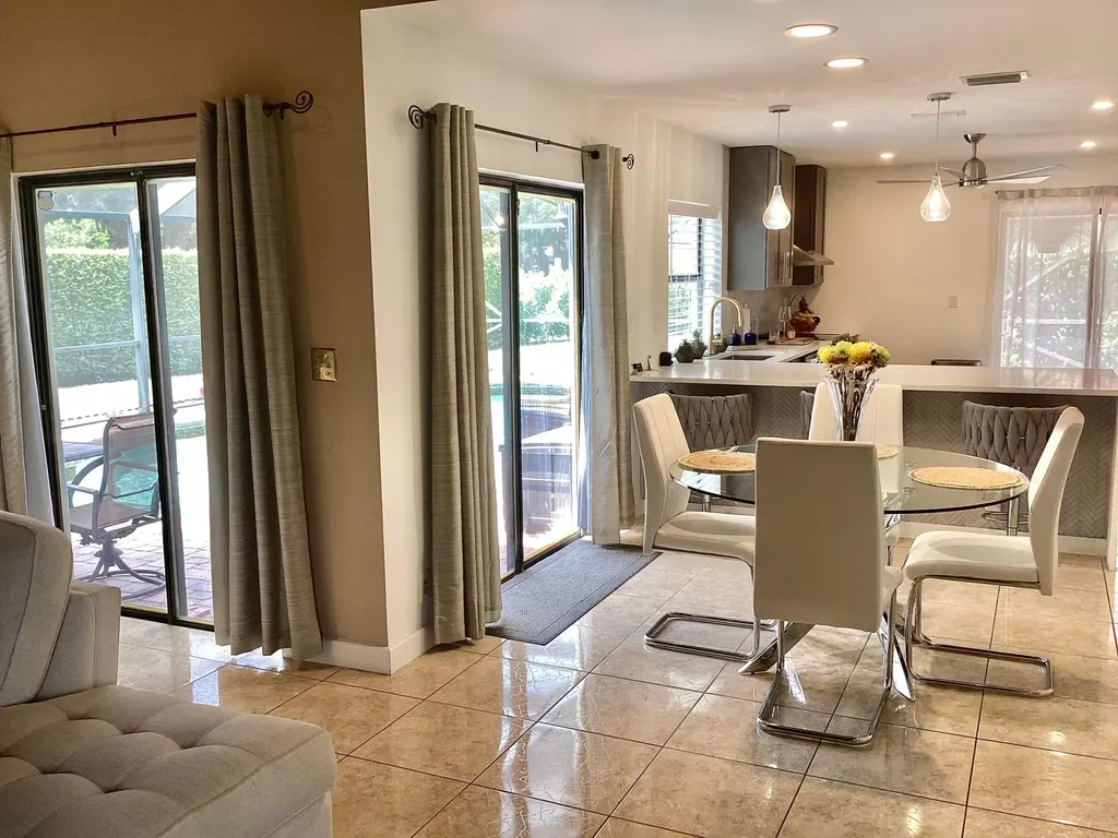 10496 Augusta Court Boca Raton FL 33498