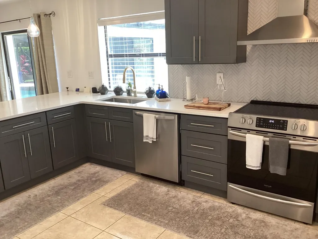 10496 Augusta Court Boca Raton FL 33498
