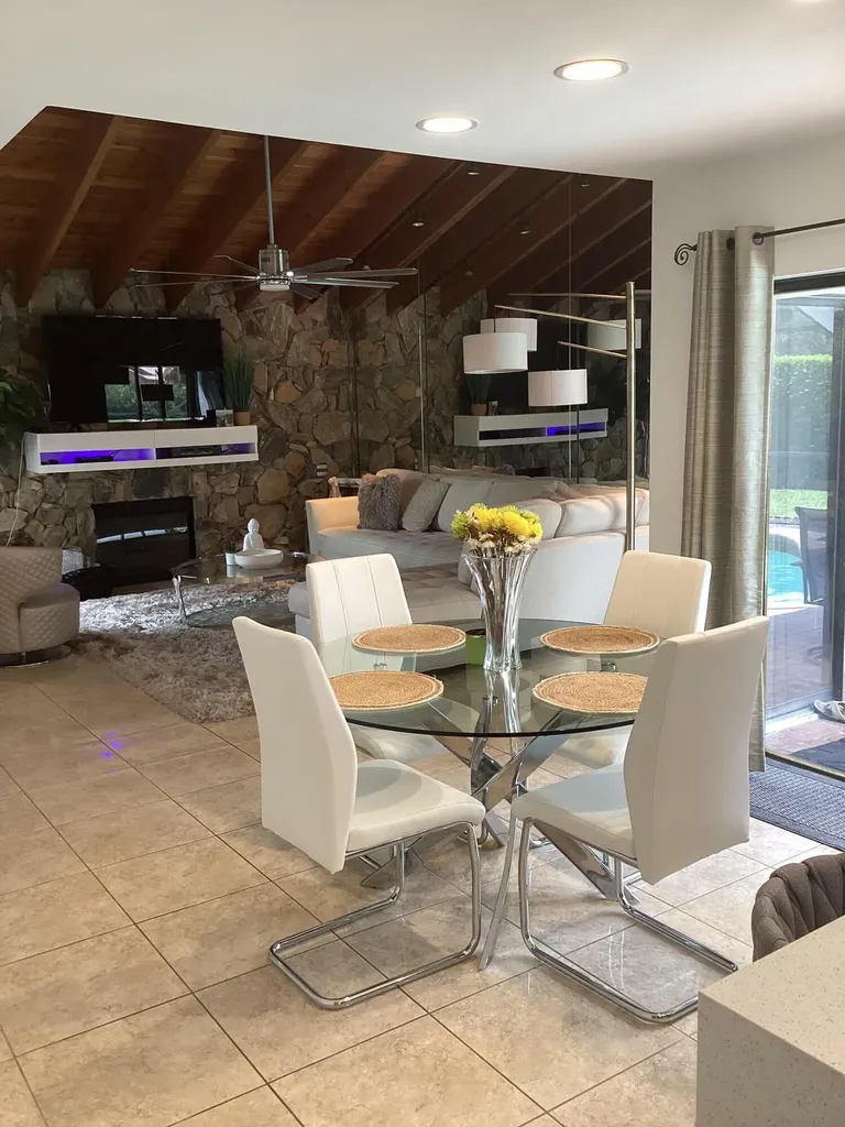 10496 Augusta Court Boca Raton FL 33498