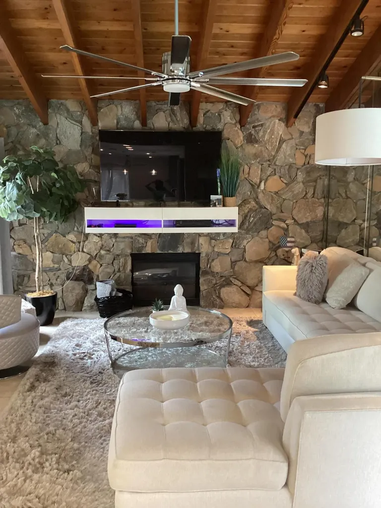 10496 Augusta Court Boca Raton FL 33498