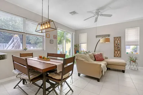 10751 Oak Bend Way Wellington FL 33414