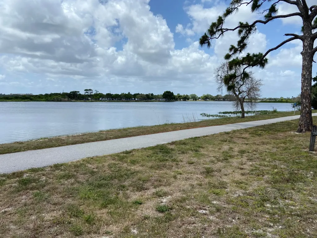 2920 Cynthia Lane Lake Worth Beach FL 33461