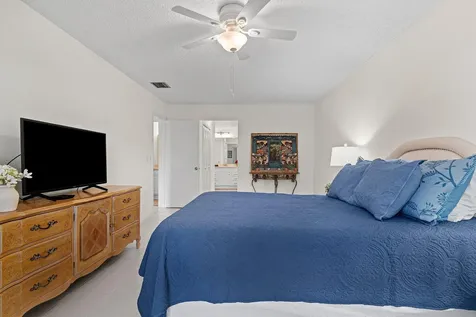 10098 S 40th Drive S Boynton Beach FL 33436