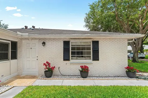 10098 S 40th Drive S Boynton Beach FL 33436