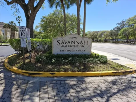 899 Riverside Drive Coral Springs FL 33071