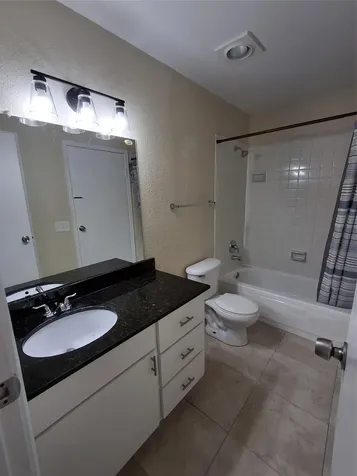 899 Riverside Drive Coral Springs FL 33071