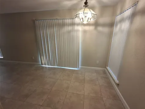 899 Riverside Drive Coral Springs FL 33071
