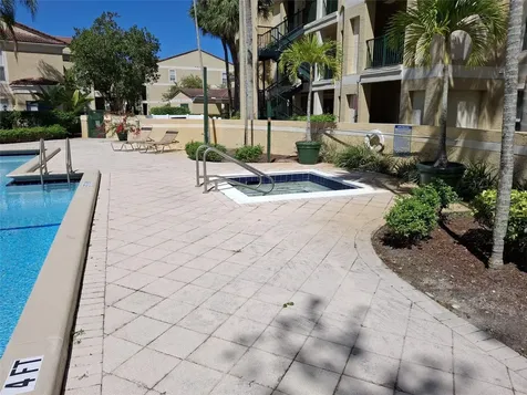 899 Riverside Drive Coral Springs FL 33071
