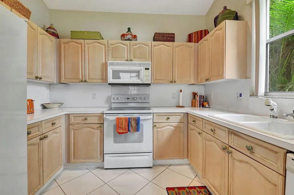 2489 NW 66th Drive Boca Raton FL 33496