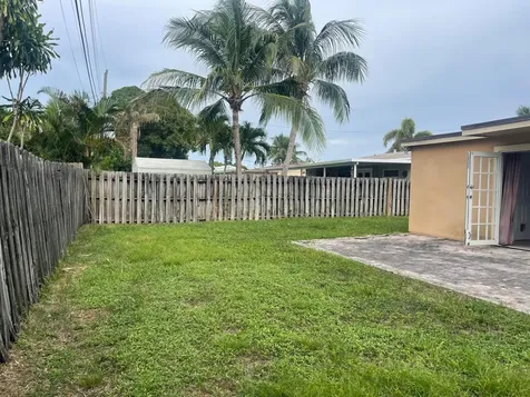 341 NW 52nd Oakland Park FL 33309