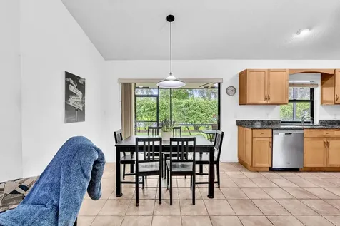 425 Shadow Wood Lane Coral Springs FL 33071