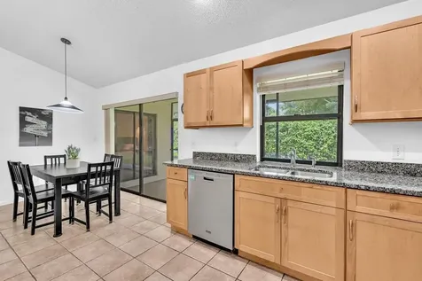 425 Shadow Wood Lane Coral Springs FL 33071