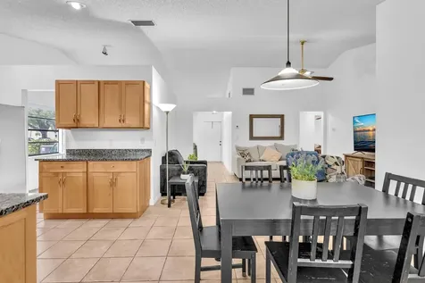 425 Shadow Wood Lane Coral Springs FL 33071