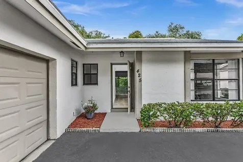 425 Shadow Wood Lane Coral Springs FL 33071