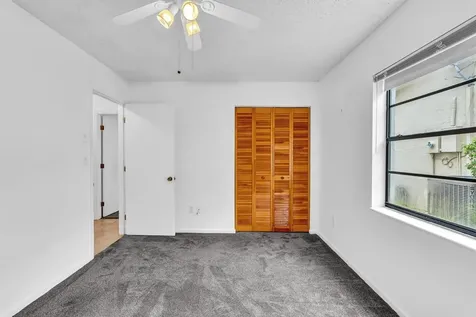 425 Shadow Wood Lane Coral Springs FL 33071