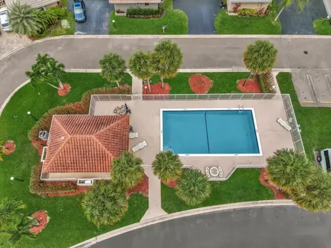 425 Shadow Wood Lane Coral Springs FL 33071