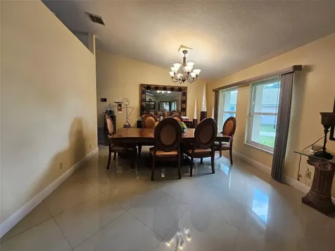 197 NW 113th Way Coral Springs FL 33071