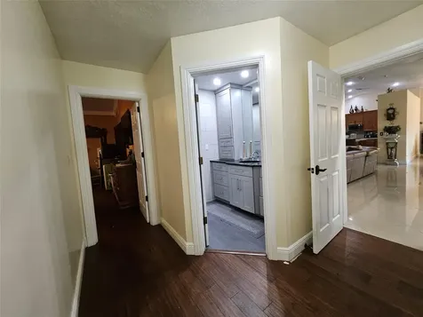 197 NW 113th Way Coral Springs FL 33071