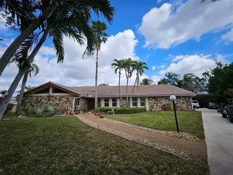 197 NW 113th Way Coral Springs FL 33071