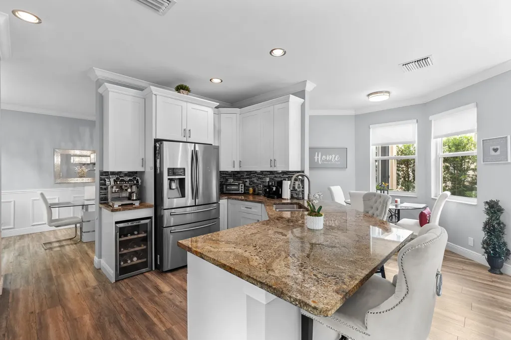 1104 NW Leonardo Circle Port St Lucie FL 34986
