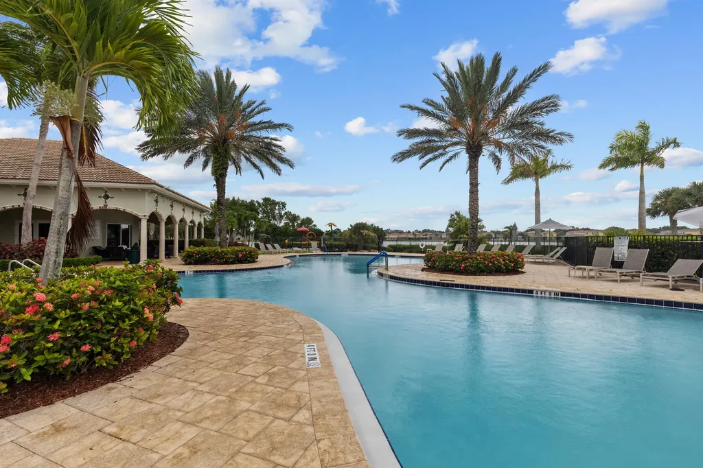 1104 NW Leonardo Circle Port St Lucie FL 34986