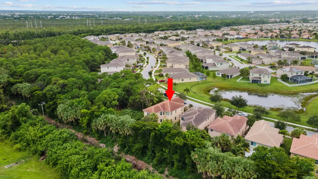 1104 NW Leonardo Circle Port St Lucie FL 34986