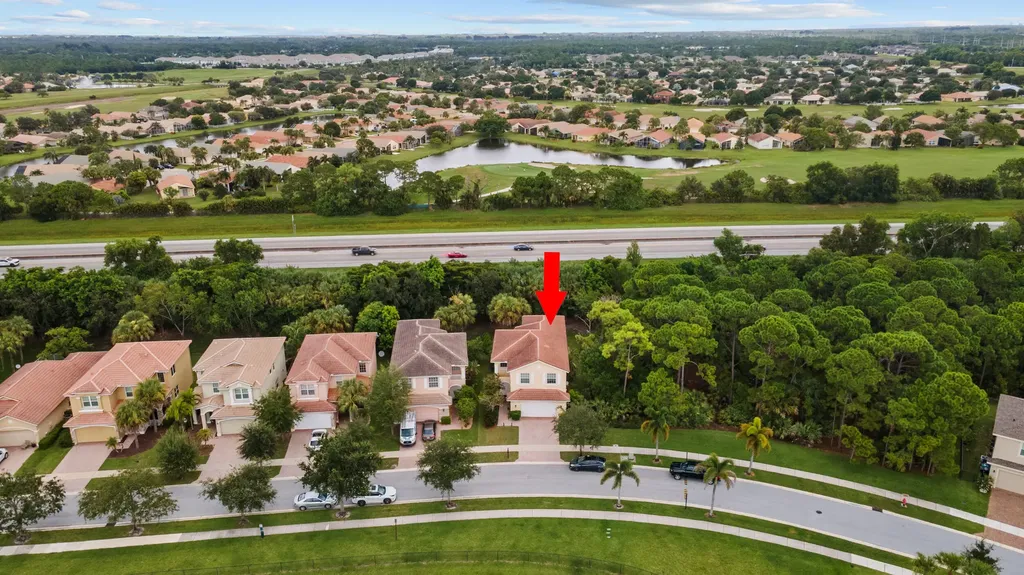 1104 NW Leonardo Circle Port St Lucie FL 34986
