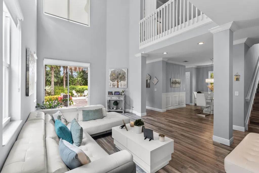 1104 NW Leonardo Circle Port St Lucie FL 34986