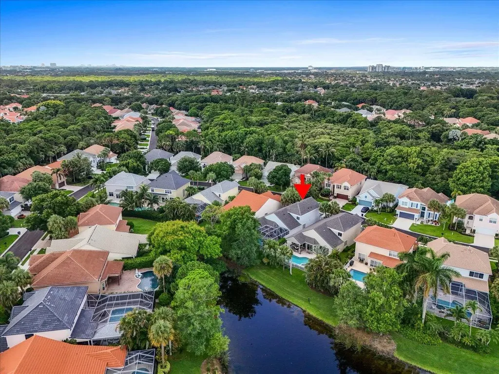 83 Satinwood Lane Palm Beach Gardens FL 33410
