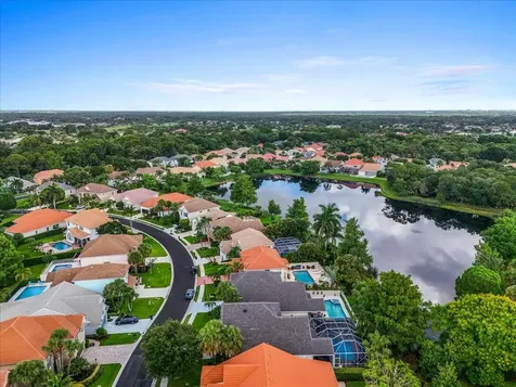83 Satinwood Lane Palm Beach Gardens FL 33410