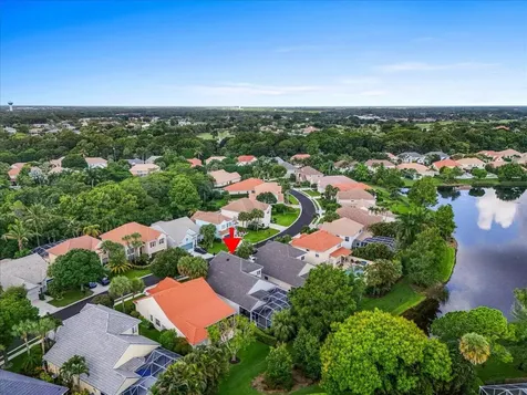 83 Satinwood Lane Palm Beach Gardens FL 33410