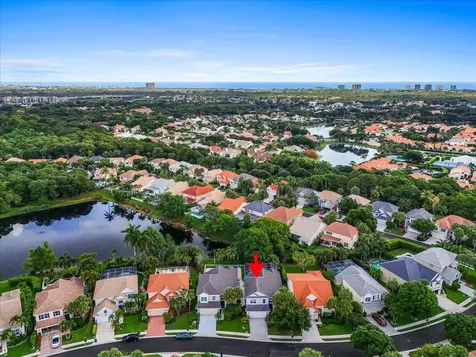 83 Satinwood Lane Palm Beach Gardens FL 33410