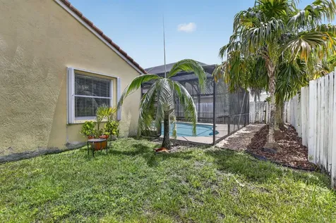 1959 Water Ridge Drive Weston FL 33326