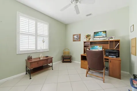 7229 Cataluna Circle Delray Beach FL 33446