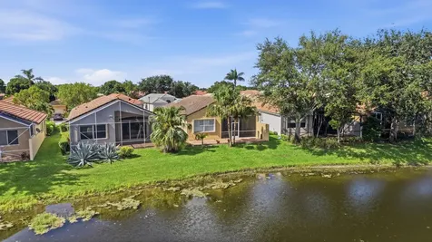 7229 Cataluna Circle Delray Beach FL 33446