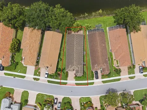 7229 Cataluna Circle Delray Beach FL 33446