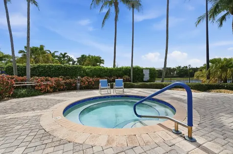 7229 Cataluna Circle Delray Beach FL 33446