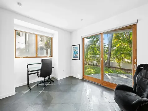 450 Victoria Terrace Fort Lauderdale FL 33301