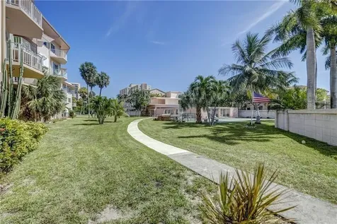 1967 S Ocean Boulevard Lauderdale By The Sea FL 33062