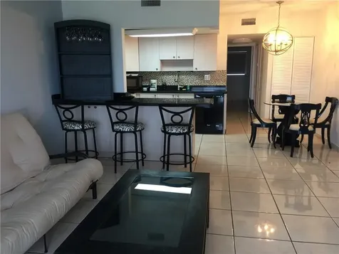 300 E Oregon Street E Hollywood FL 33019