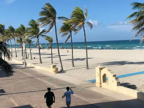 300 Oregon Street Hollywood FL 33019