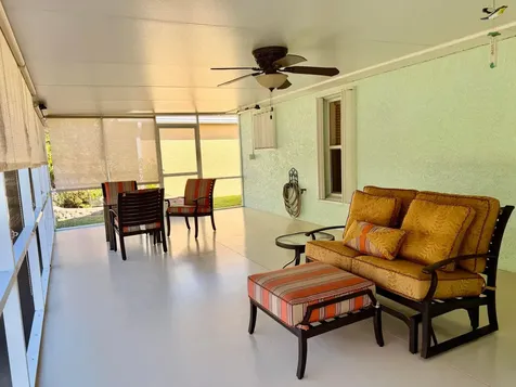 2595 SE 6th Avenue Okeechobee FL 34974