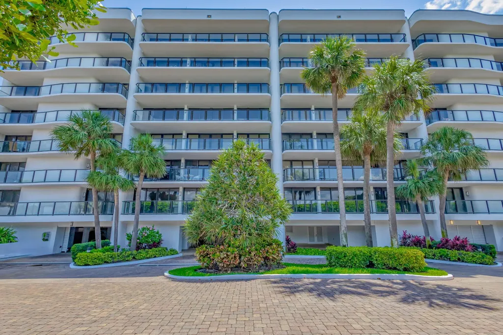 3440 S Ocean Boulevard Palm Beach FL 33480