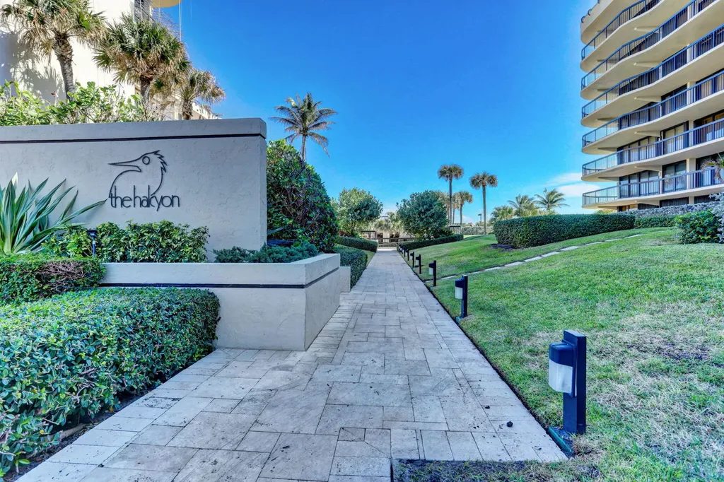3440 S Ocean Boulevard Palm Beach FL 33480