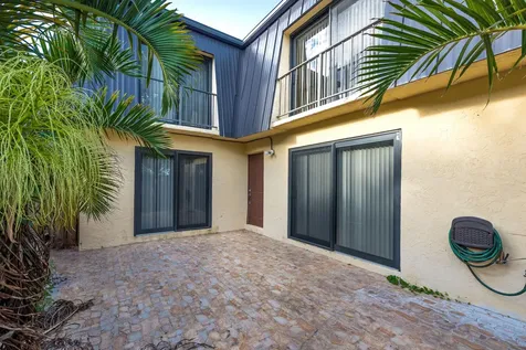 2471 Waterside Drive Lake Worth FL 33461