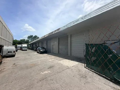 5916 SW 25th Street West Park FL 33023