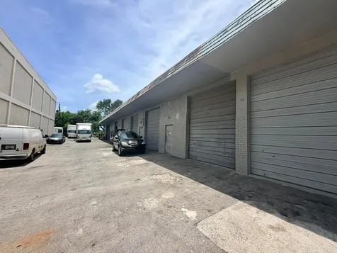 5916 SW 25th Street West Park FL 33023