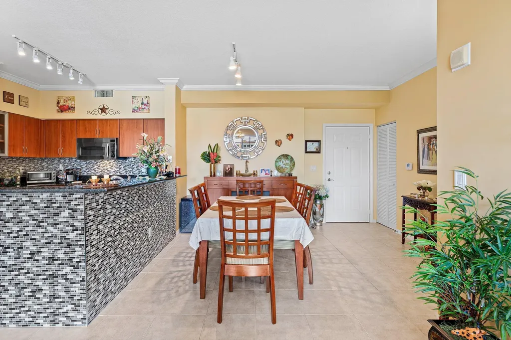 233 S Federal Highway Boca Raton FL 33432